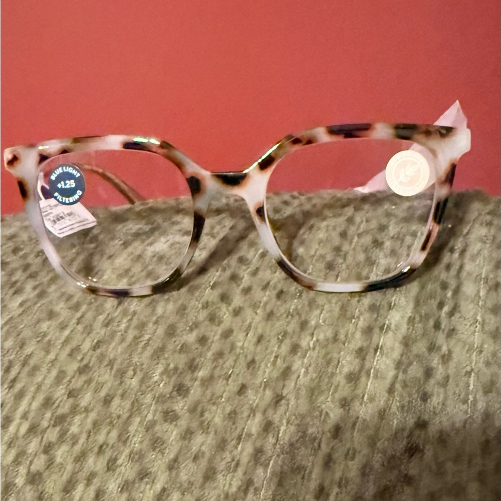Peepers Brown Tortoise Blue Light Reading Glasses +1.25 (Blue Light) - Picture 4 of 8
